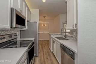 Photo #4: 7041391 Listing