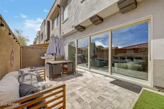 Photo #6: 7041412 Listing