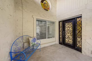Photo #2: 7041500 Listing