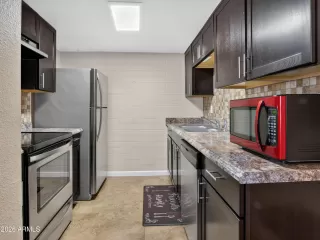 Photo #5: 7041604 Listing 