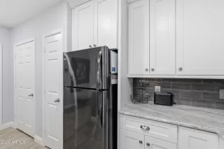 Photo #2: 7041679 Listing