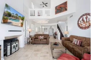 Photo #2: 7041938 Listing
