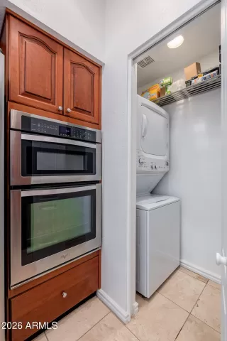 Photo #5: 7041938 Listing