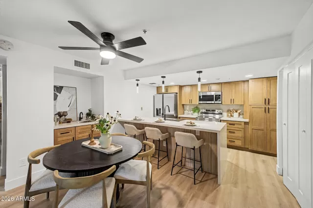 MLS: 7042534 Condo For Sale
