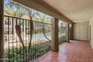 Photo #6: 7042656 Listing