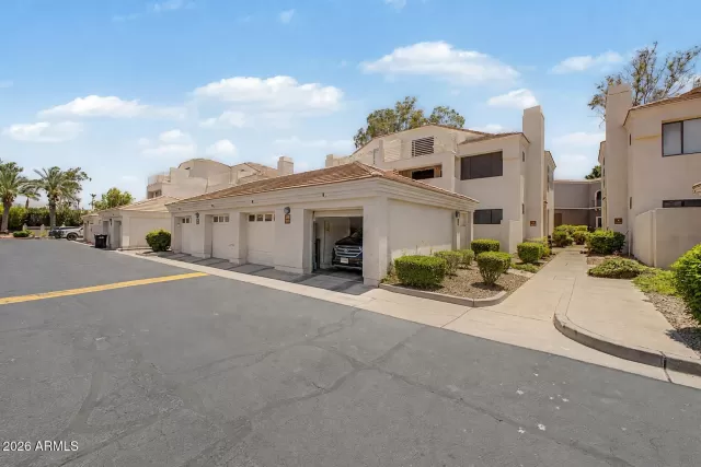 MLS: 7042889 Condo For Sale