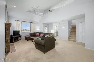 Photo #3: 7042889 Listing