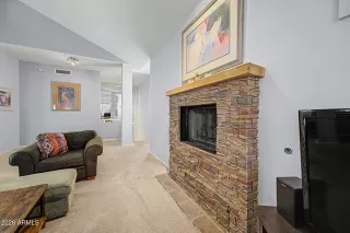 Photo #6: 7042889 Listing