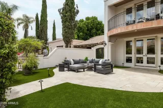 Photo #3: 7043434 Listing