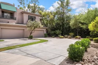 Photo #2: 7043806 Listing 