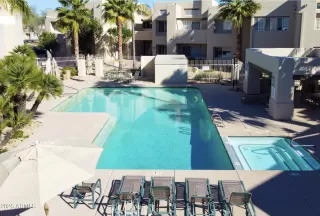 Photo #1: 7044158 Listing