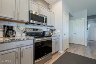 Photo #2: 7044196 Listing 