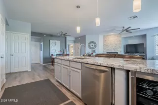 Photo #3: 7044196 Listing 