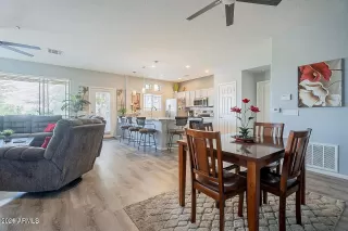 Photo #5: 7044196 Listing 