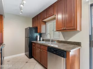 Photo #4: 7044261 Listing 