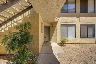 Photo #3: 7044286 Listing