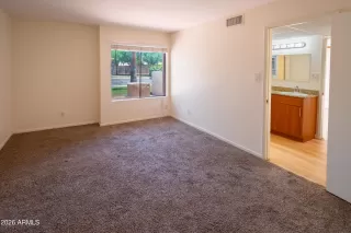 Photo #6: 7044347 Listing
