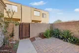 Photo #2: 7044636 Listing 