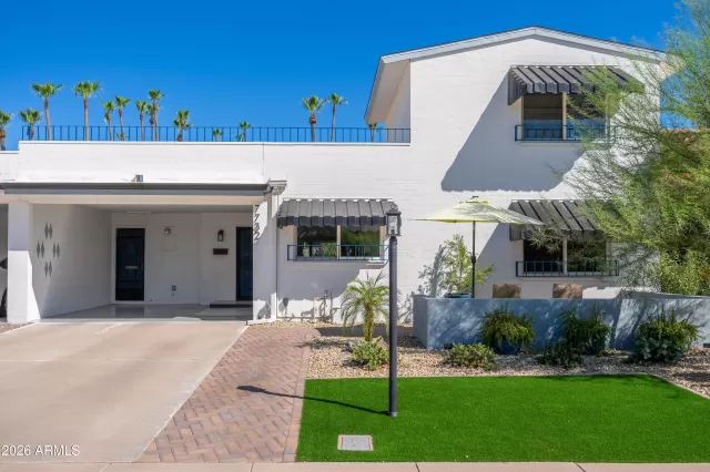 MLS: 7045571 Condo For Sale