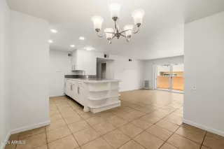 Photo #4: 7045909 Listing 