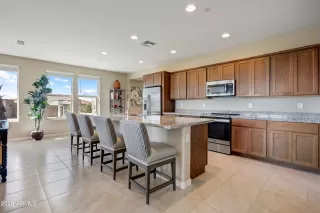 Photo #5: 7046198 Listing 
