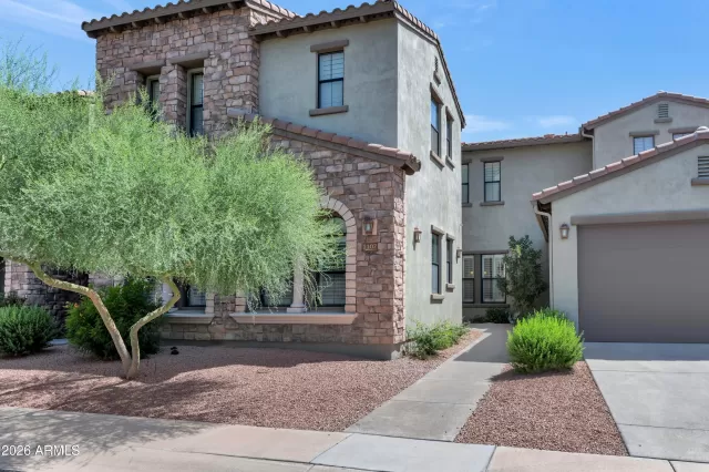 MLS: 7046355 Condo For Sale