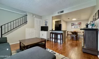 Photo #2: 7046892 Listing 