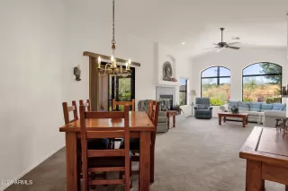 Photo #4: 7047231 Listing 