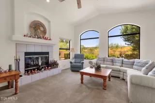 Photo #6: 7047231 Listing 