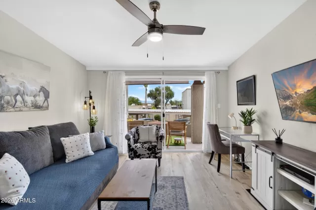 MLS: 7047252 Condo For Sale
