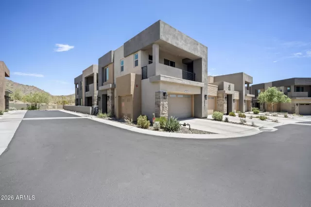 MLS: 7047629 Condo For Sale