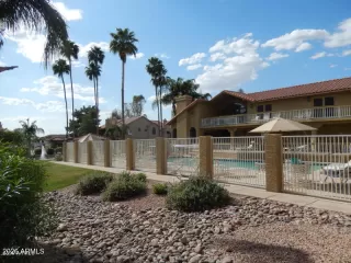 Photo #1: 7048153 Listing 