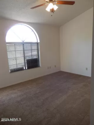Photo #6: 7048153 Listing 