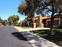 Browse active condo listings in SANTA FE