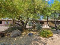 More Details about MLS # 6555246 : 1116 E OCOTILLO CIRCLE