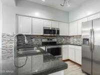 More Details about MLS # 6585259 : 525 N MILLER ROAD#167