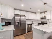 More Details about MLS # 6850039 : 4950 N MILLER ROAD#200